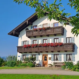 Asbichlerhof Apartment